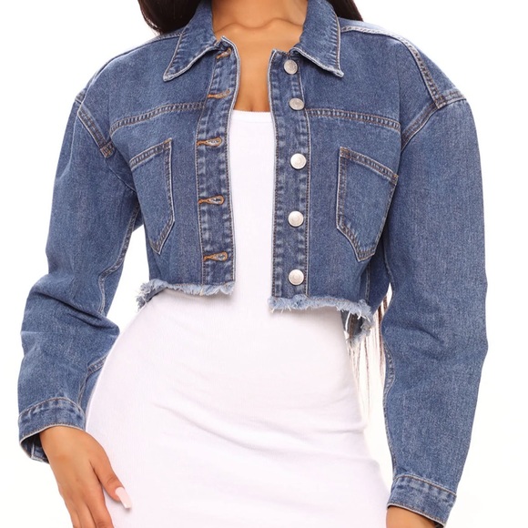 FASHIONNOVA frayed dark wash denim jacket - Picture 1 of 6